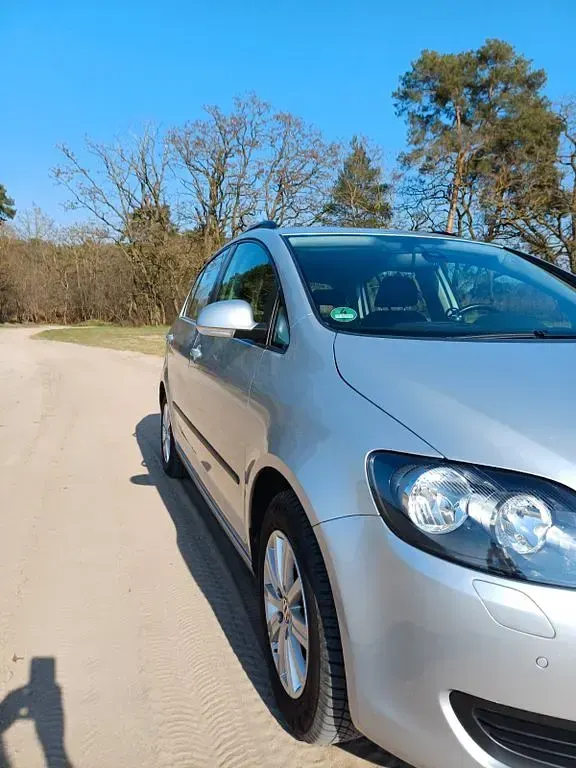 Gebraucht VW Golf Plus Trendline 105 PS (77 kW) 2013 Silber Van / Kleinbus