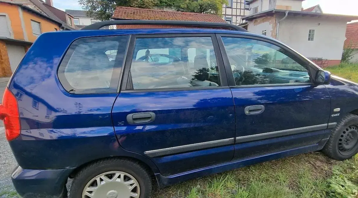Gebraucht Mitsubishi Space Star 101 PS (74 kW) 2003 Andere farben Van / Kleinbus