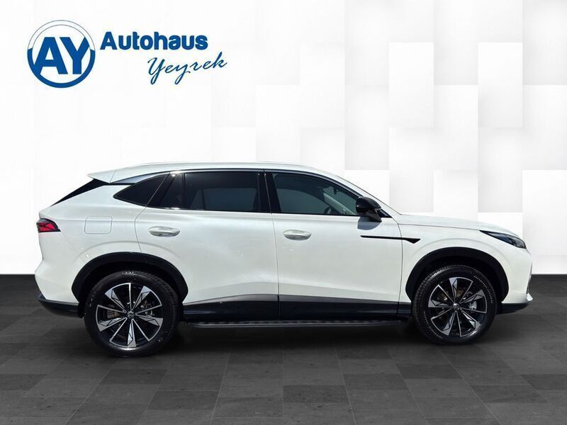 Neu MG EHS Luxury 272 PS (200 kW) 2025 Weiß SUV