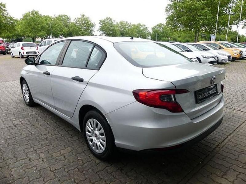 Gebraucht Fiat Tipo Pop 95 PS (69 kW) 2019 Silber Limousine