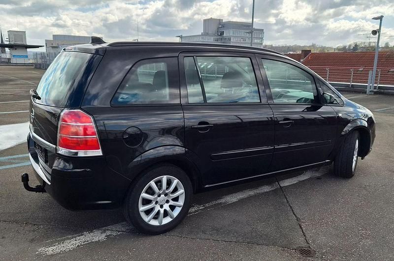Gebraucht Opel Zafira Catch Me 105 PS (77 kW) 2007 Schwarz Van / Kleinbus
