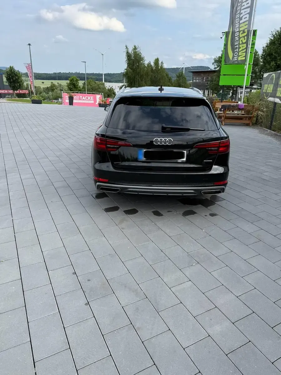 Gebraucht Audi A4 S-Line 190 PS (139 kW) 2019 Schwarz Kombi