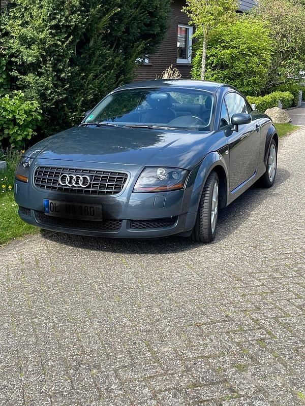 Grau Gebraucht 2003 Audi TT Coupé | 6.900 € (Fairer Preis) - Bild 1/4