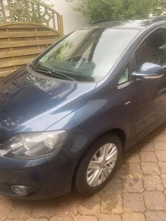 Gebraucht VW Golf Plus Cross Life 122 PS (89 kW) 2013 Grau Van / Kleinbus