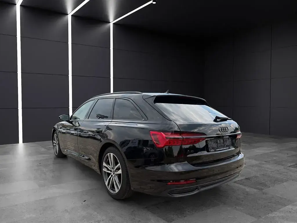 Gebraucht Audi A6 S-Line 204 PS (150 kW) 2023 Brillantschwarz Kombi