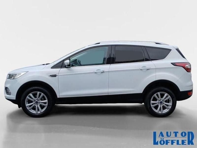 Gebraucht Ford Kuga Trend 120 PS (88 kW) 2019 Weiß SUV