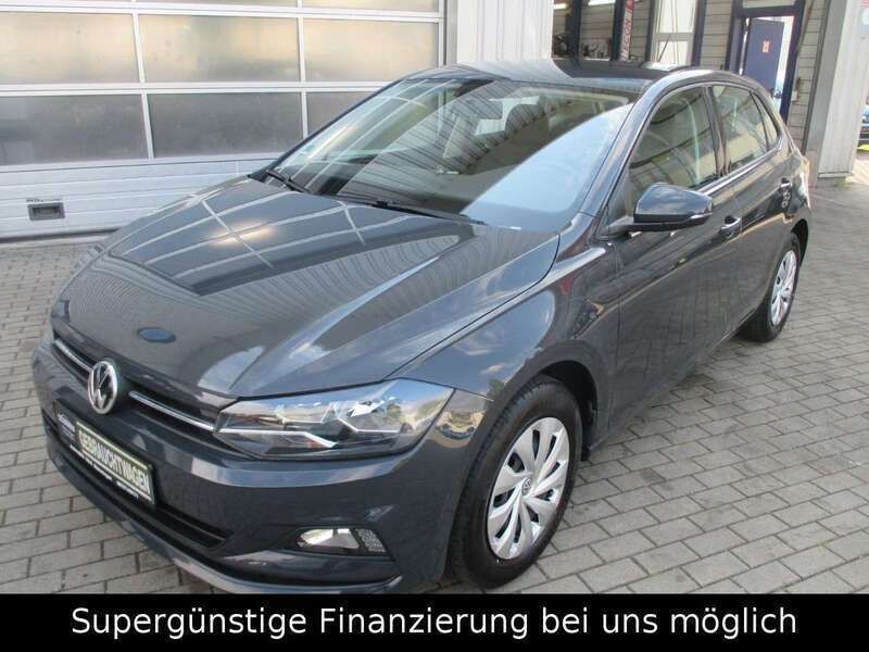 Grau Gebraucht 2020 VW Polo Comfortline Kleinwagen | 15.490 € (Fairer Preis) - Bild 1/4