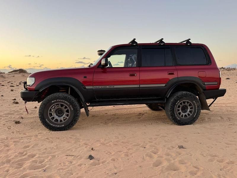 Rot Gebraucht 1995 Toyota Land Cruiser Kombi | 38.000 € - Bild 1/4