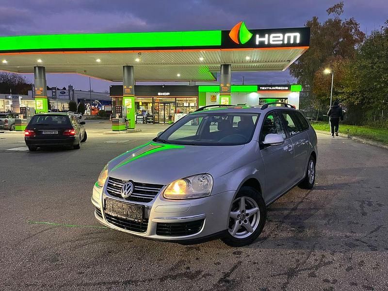 Gebraucht VW Golf V Trendline 105 PS (77 kW) 2009 Silber Kombi