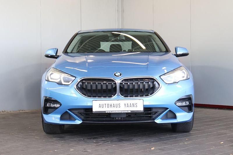 Gebraucht BMW 218 Gran Coupé Sport Line 150 PS (110 kW) 2021 Blau Coupé