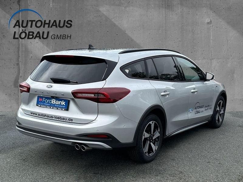 Gebraucht Ford Focus Active X 155 PS (114 kW) 2024 Silber Limousine