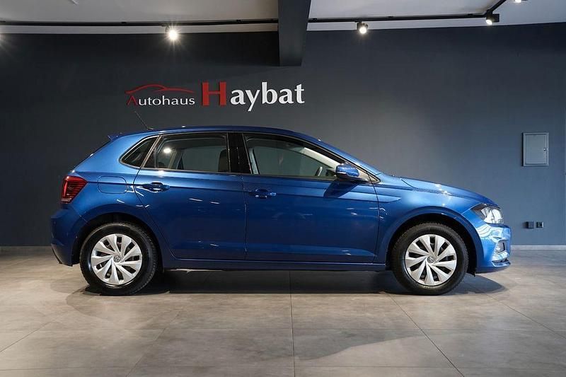 Gebraucht VW Polo 95 PS (69 kW) 2018 Reef blue Kleinwagen