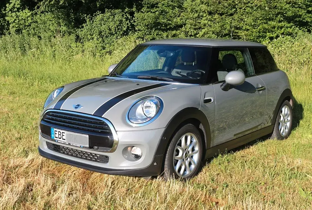 Gebraucht Mini Cooper 136 PS (100 kW) 2018 Grau Kleinwagen