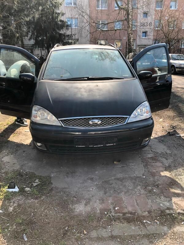 Schwarz Gebraucht 2004 Ford Galaxy Van / Kleinbus | 2.200 € (Fairer Preis) - Bild 1/4
