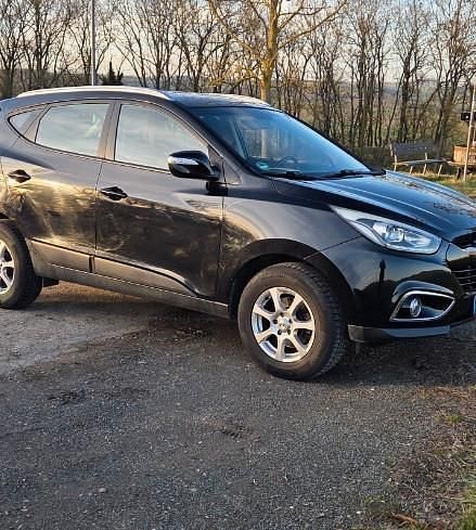 Gebraucht Hyundai ix35 135 PS (99 kW) 2015 Schwarz SUV