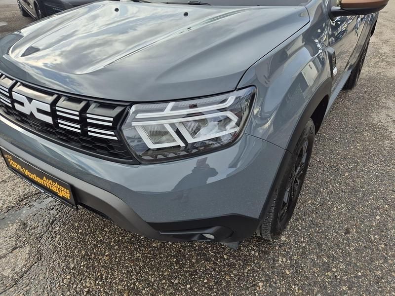 Gebraucht Dacia Duster Extreme 131 PS (96 kW) 2023 Grau SUV