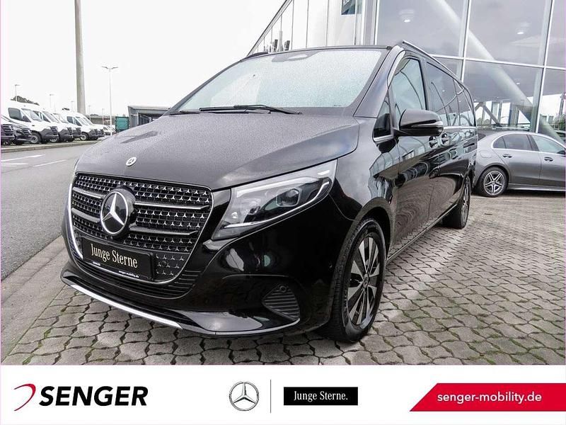Obsidianschwarz Gebraucht 2024 Mercedes 300 Avantgarde Kombi | 71.950 € (Fairer Preis) - Bild 1/3