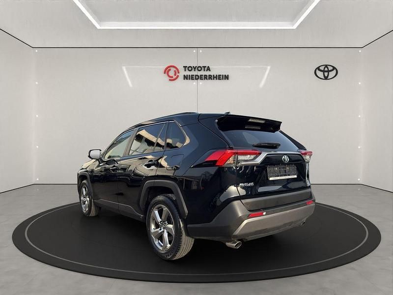 Gebraucht Toyota RAV4 Plus 175 PS (128 kW) 2019 Tiefschwarz mica metallic SUV
