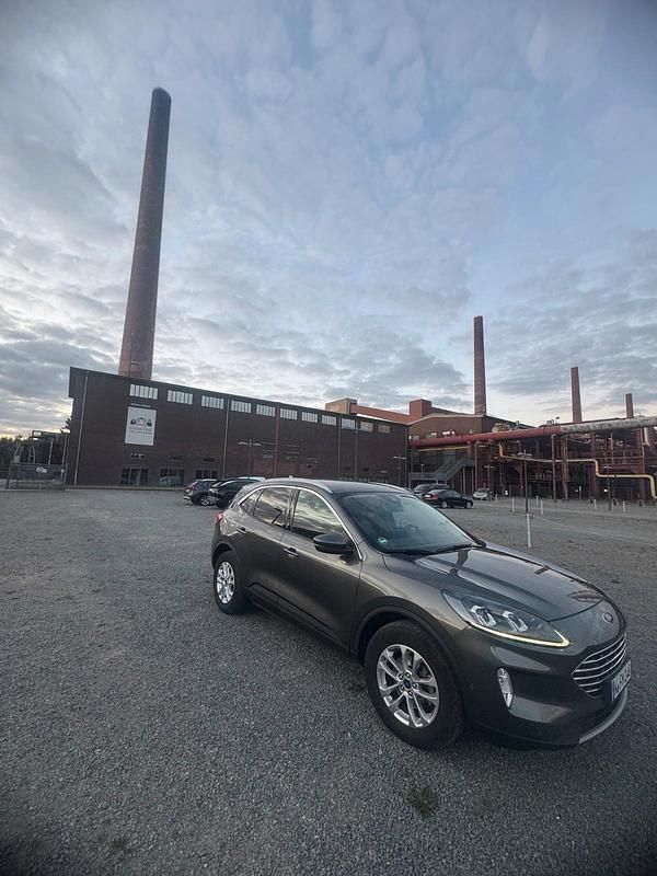 Gebraucht Ford Kuga Titanium X 150 PS (110 kW) 2023 Andere farben SUV