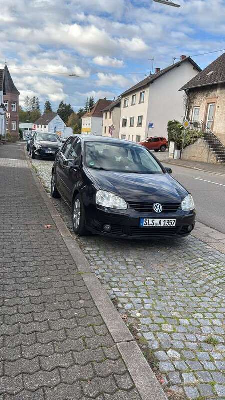Gebraucht 2006 VW Golf V Comfortline Limousine | 3.700 € (Etwas zu teuer) - Bild 1/4