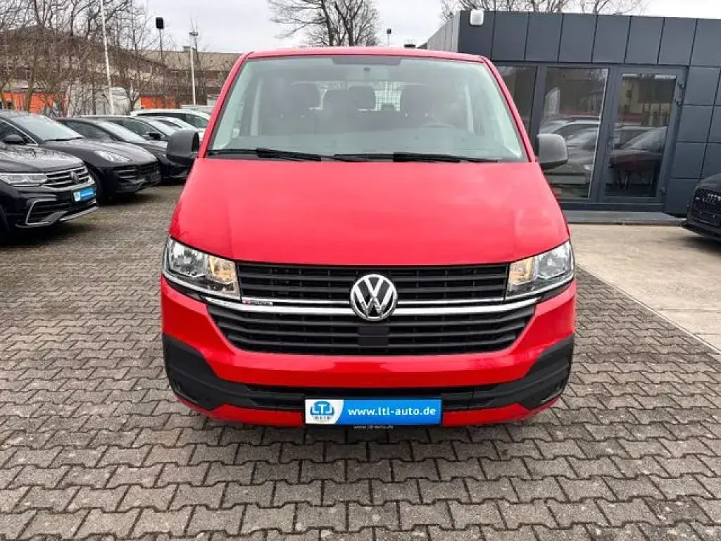 Gebraucht VW Transporter 150 PS (110 kW) 2021 Rot Van