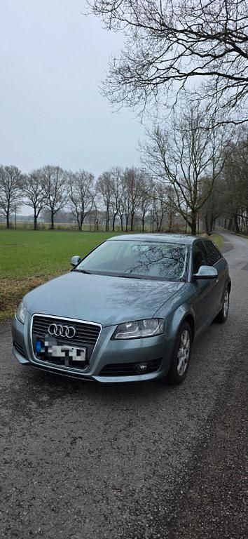 Gebraucht Audi A3 Attraction 102 PS (75 kW) 2009 Grau Kleinwagen