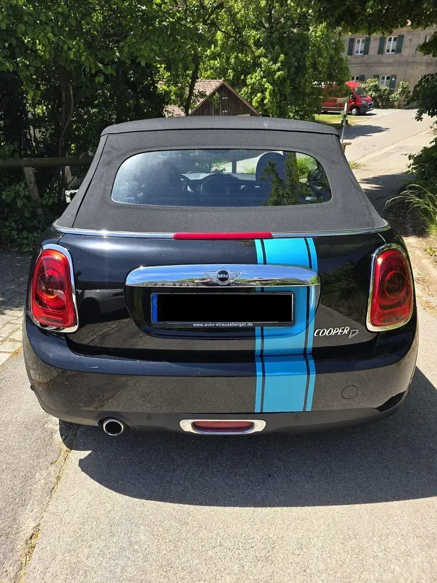 Gebraucht Mini Cooper D 116 PS (85 kW) 2016 Schwarz Kleinwagen