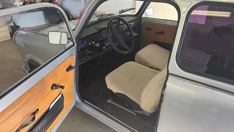 Gebraucht Trabant 601 26 PS (19 kW) 1980 Kleinwagen