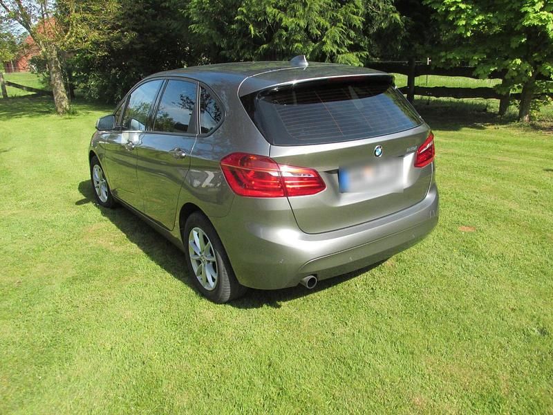 Gebraucht BMW 218 136 PS (100 kW) 2016 Kombi