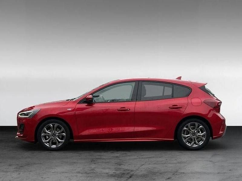 Gebraucht Ford Focus ST-Line X 155 PS (114 kW) 2024 Rot Limousine
