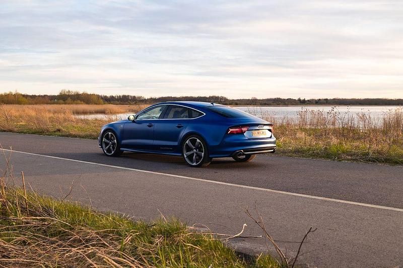 Gebraucht Audi A7 Exclusive 313 PS (230 kW) 2014 Blau Kleinwagen