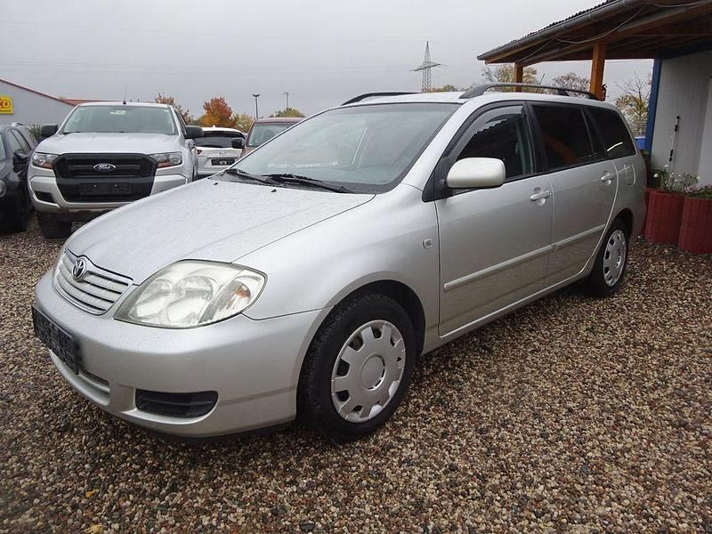 Grau Gebraucht 2006 Toyota Corolla Kombi | 4.700 € (Etwas zu teuer) - Bild 1/4