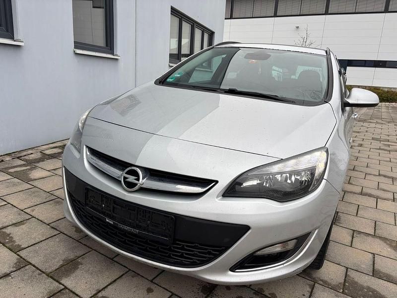Silber Gebraucht 2013 Opel Astra Active Kombi | 1.499 € (Superpreis) - Bild 1/4
