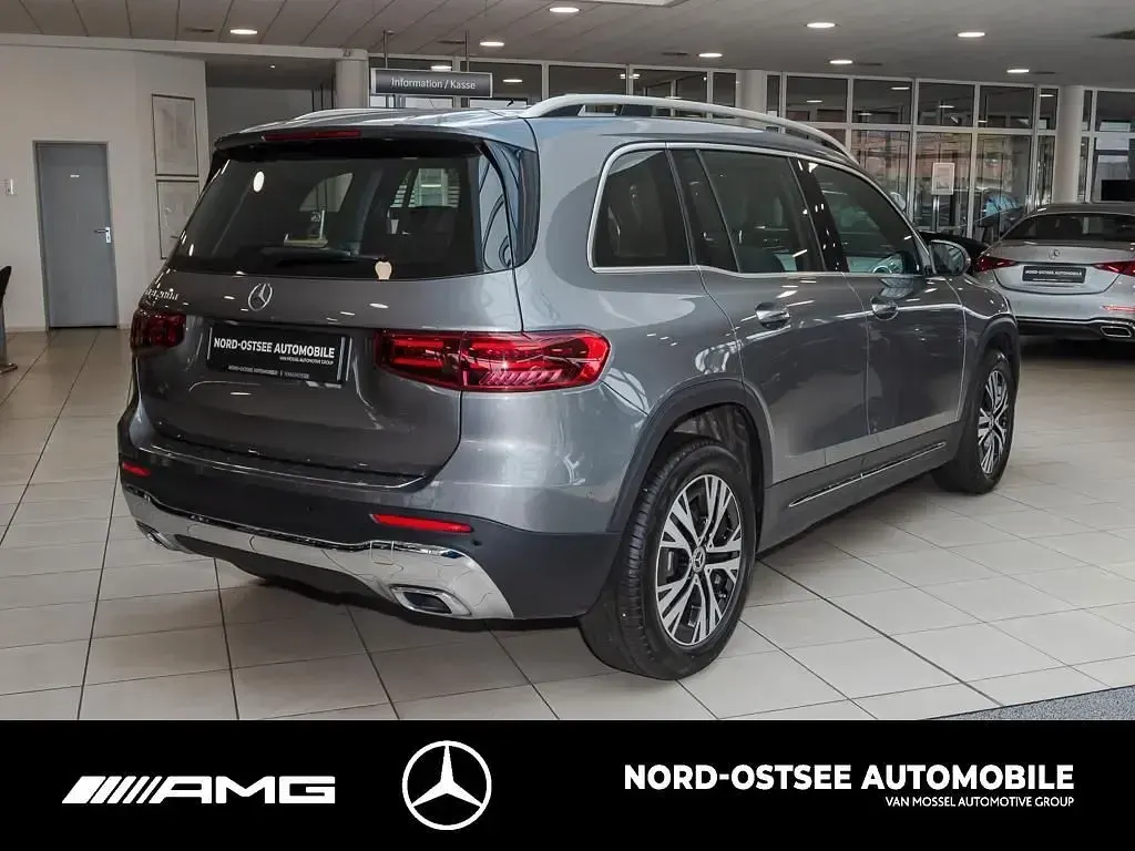 Gebraucht Mercedes GLB200 Progressive 150 PS (110 kW) 2025 Grau SUV
