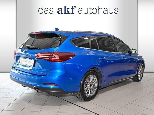 Gebraucht Ford Focus Titanium 116 PS (85 kW) 2024 Blau Kombi