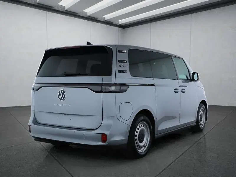 Używany VW ID. Buzz Pro 210 kW (286 KM) 2025 Srebrny Minivan