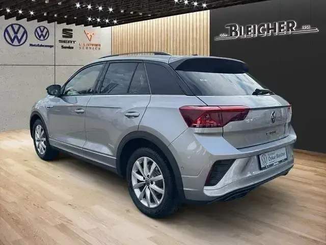 Gebraucht VW T-Roc R-line 150 PS (110 kW) 2024 Pyritsilber metallic SUV