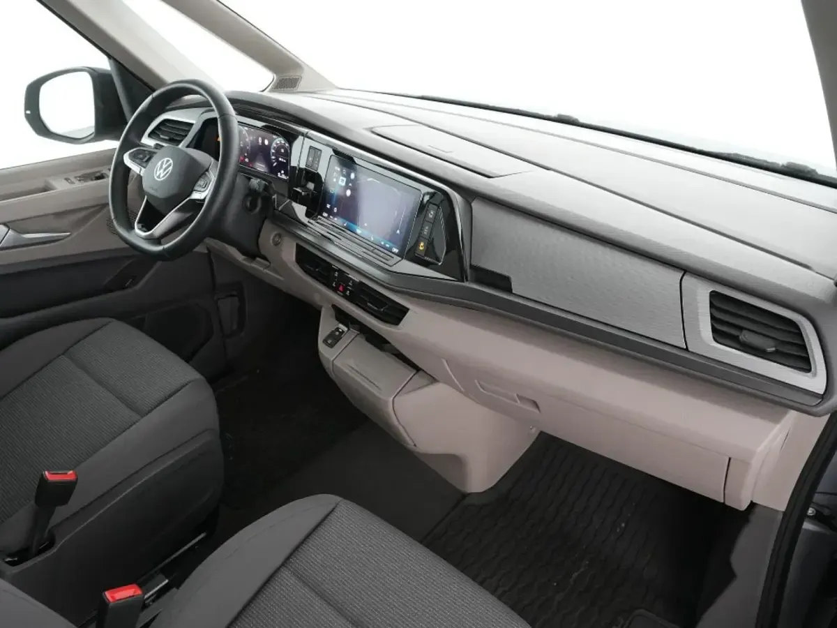 Gebraucht VW T7 Basis 204 PS (150 kW) 2024 Silber Van