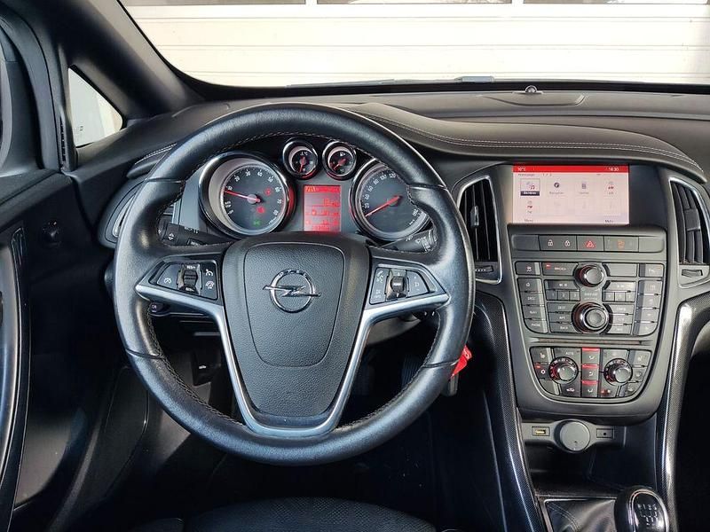 Gebraucht Opel Cascada Innovation 170 PS (125 kW) 2015 Schwarz Cabrio