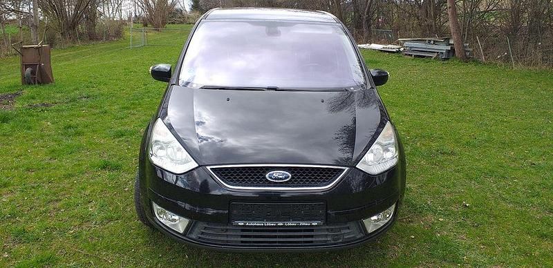 Schwarz Gebraucht 2009 Ford Galaxy Titanium Van / Kleinbus | 3.900 € (Superpreis) - Bild 1/4