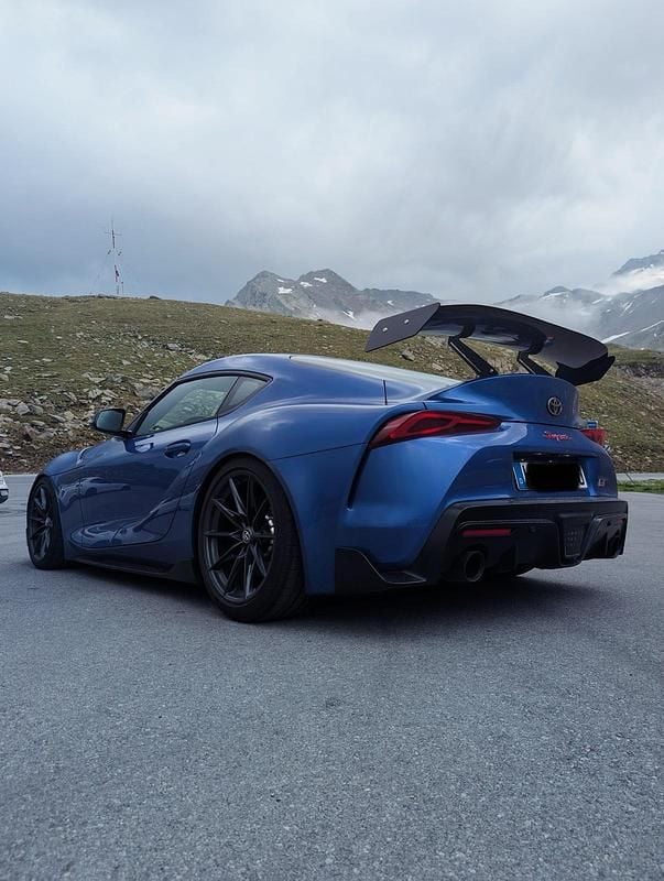 Blau Gebraucht 2022 Toyota Supra Coupé | 62.000 € (Etwas zu teuer) - Bild 1/4