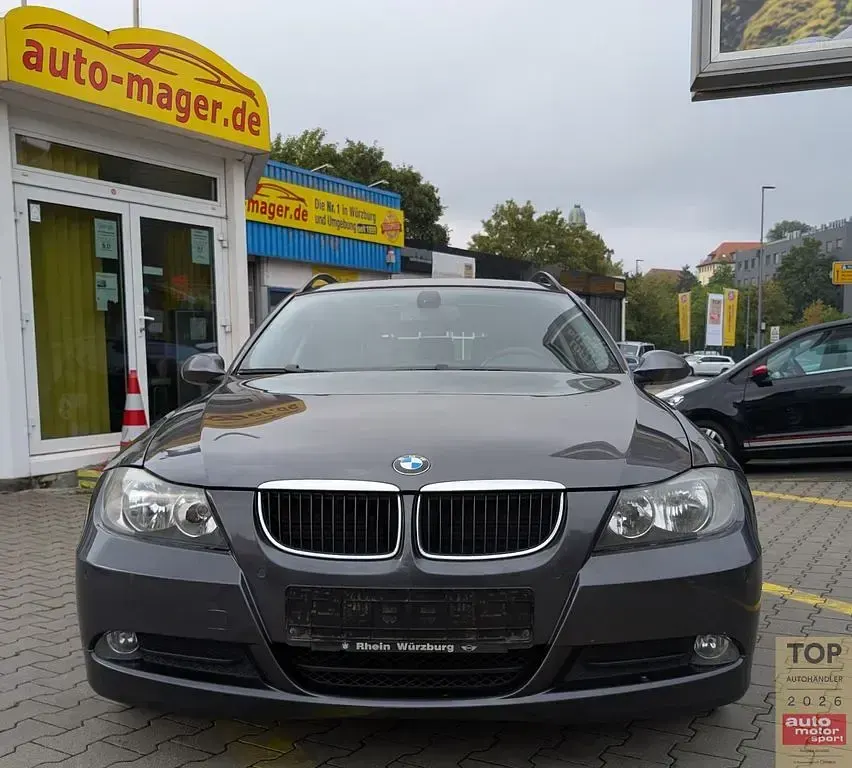 Gebraucht BMW 318 143 PS (105 kW) 2007 Grau Limousine