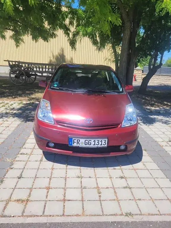 Gebraucht Toyota Prius Sol 111 PS (81 kW) 2005 Rot Kleinwagen