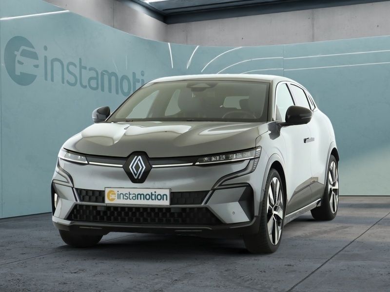 Grau Gebraucht 2023 Renault Mégane Techno Limousine | 30.488 € (Fairer Preis) - Bild 1/4