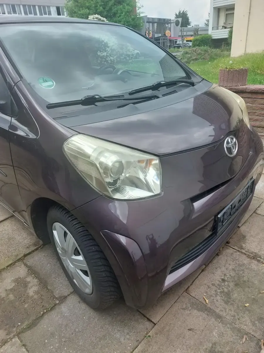 Second-hand Toyota iQ 69 CP (50 kW) 2009 Mov Hatchback