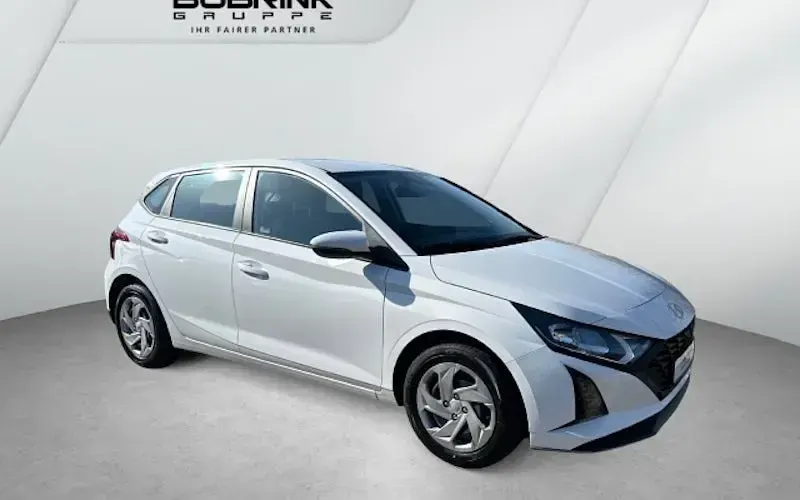 Gebraucht Hyundai i20 Select 79 PS (58 kW) 2025 Weiß Kleinwagen