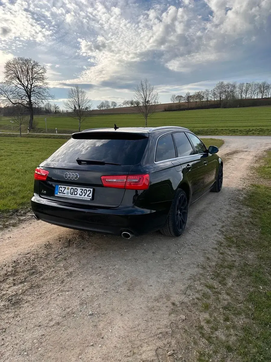 Gebraucht Audi A6 204 PS (150 kW) 2013 Schwarz Kombi
