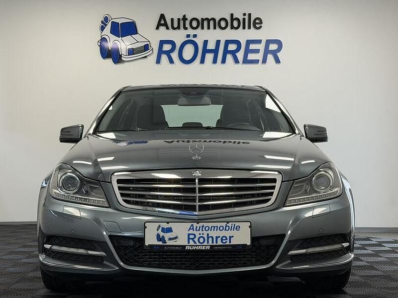 Gebraucht Mercedes C250 204 PS (150 kW) 2011 Grau Limousine