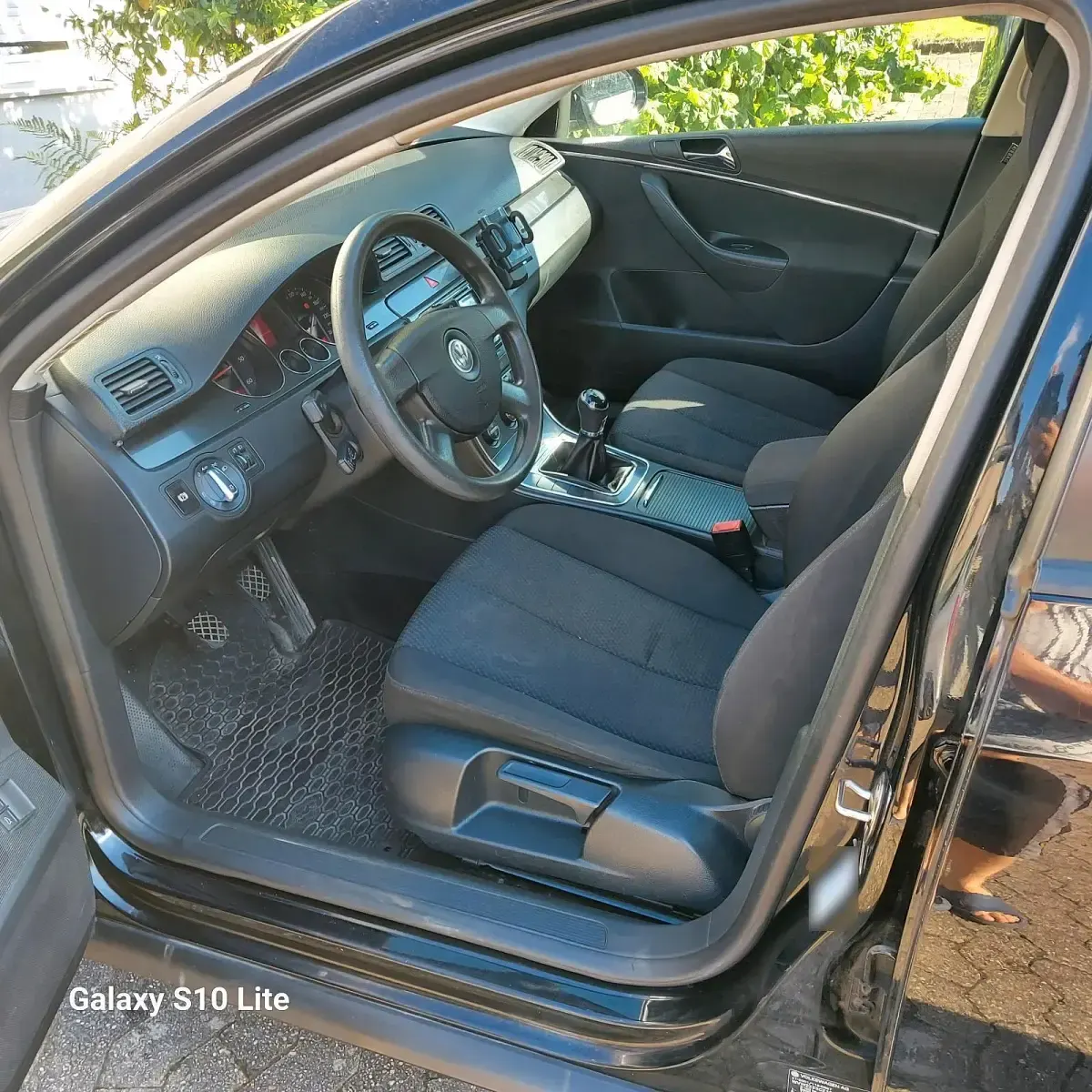 Gebraucht VW Passat 105 PS (77 kW) 2007 Schwarz Kombi