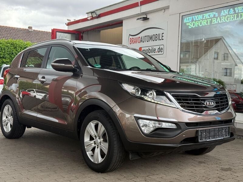 Grau Gebraucht 2011 Kia Sportage SUV | 7.199 € (Guter Preis) - Bild 1/4